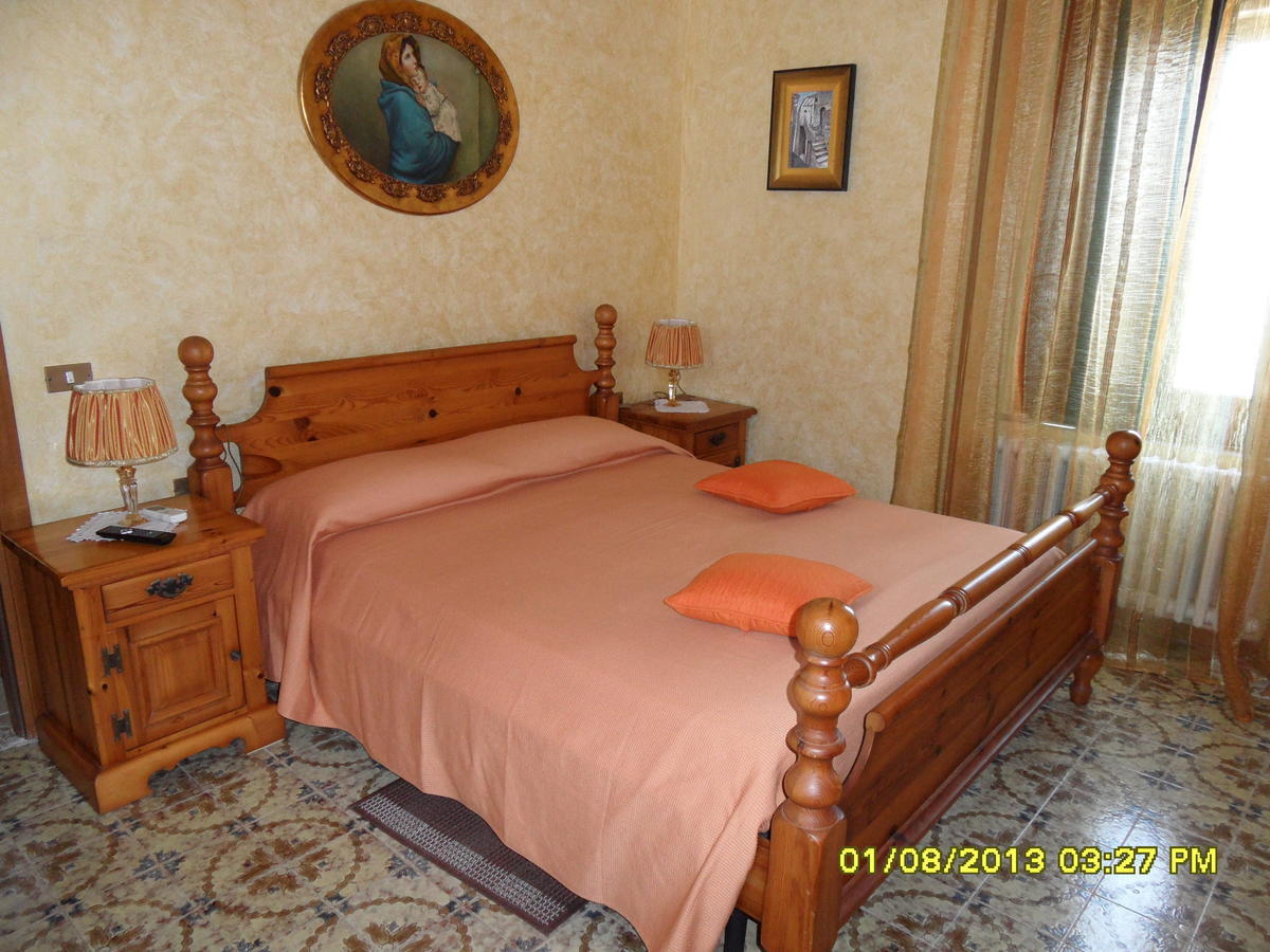 Bed & Breakfast Garrupa Marcellinara Quarto foto