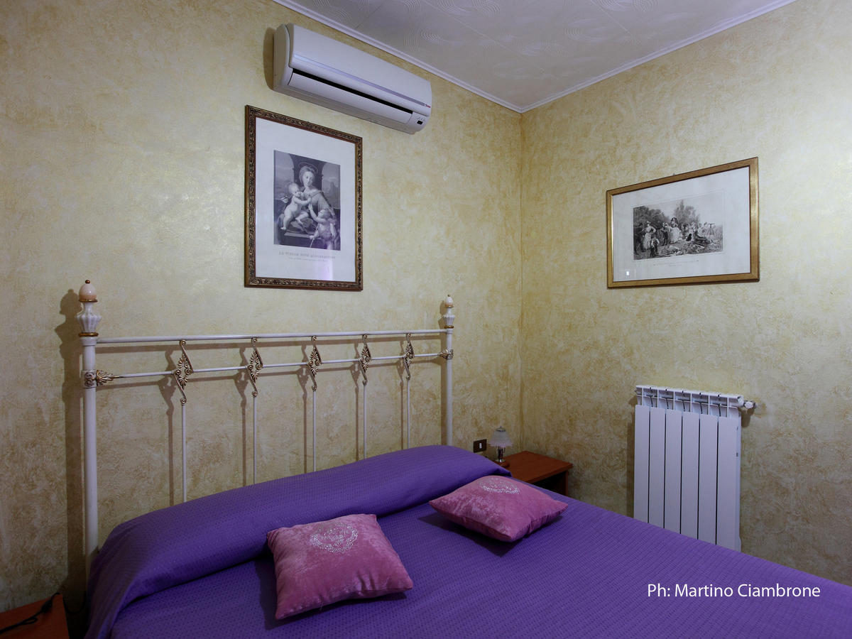Bed & Breakfast Garrupa Marcellinara Quarto foto